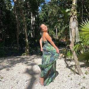 Meet your Posher, Jazmine